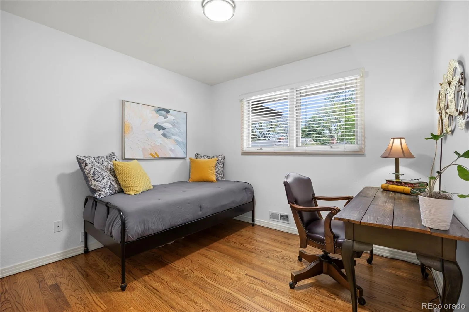 3051 S Josephine Street Denver CO 80210 MLS #REC8759842 05232026142043 1600 24