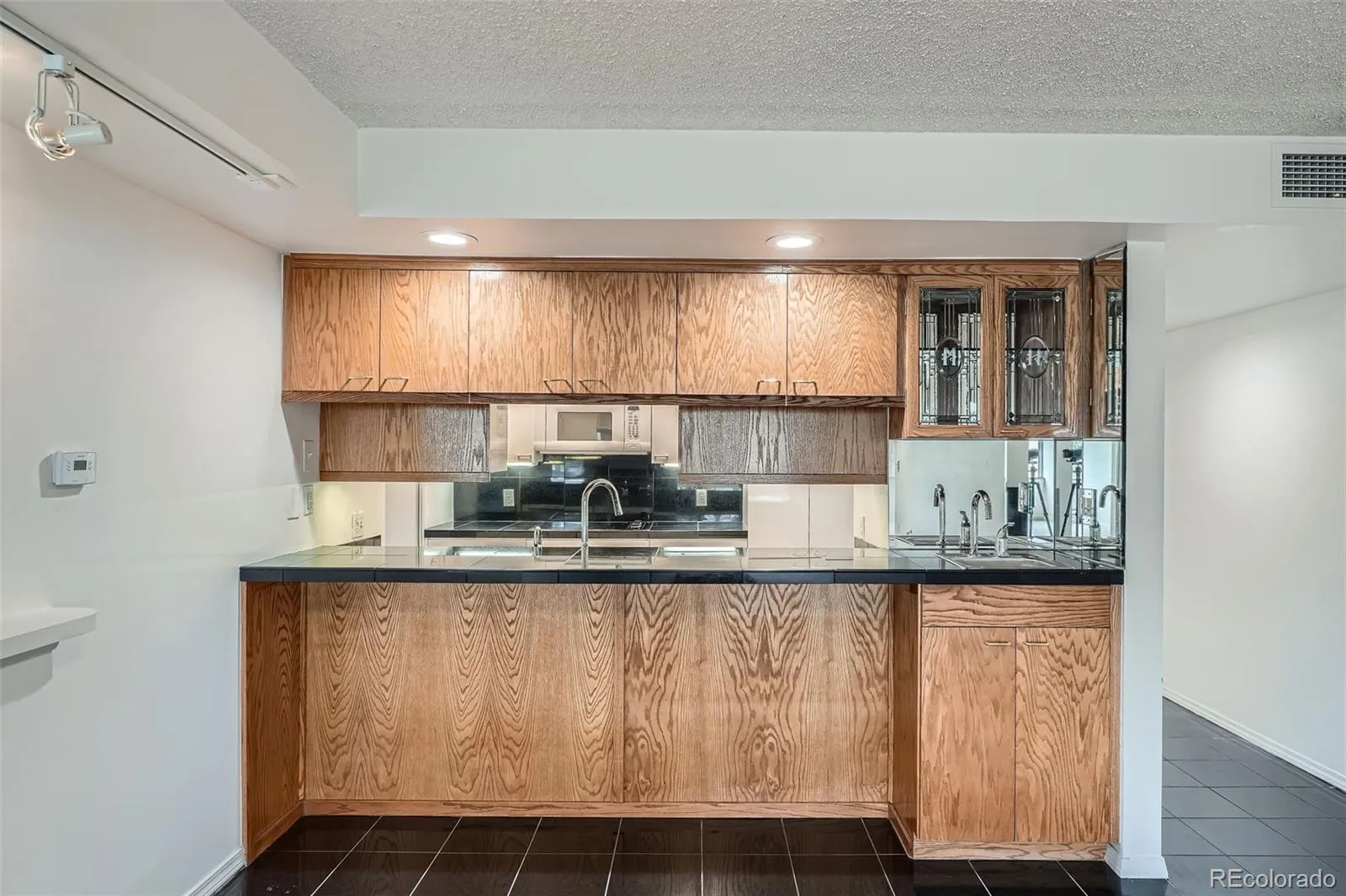 7000 E Quincy Avenue #317 #F Denver CO 80237 MLS #REC8760783 05062026194010 1600 12