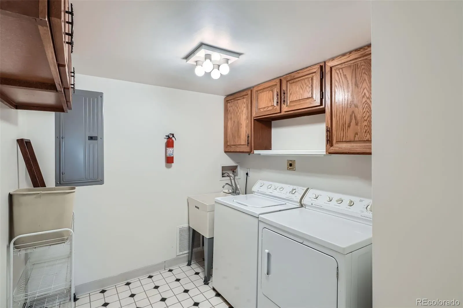 7000 E Quincy Avenue #317 #F Denver CO 80237 MLS #REC8760783 05062026194010 1600 22