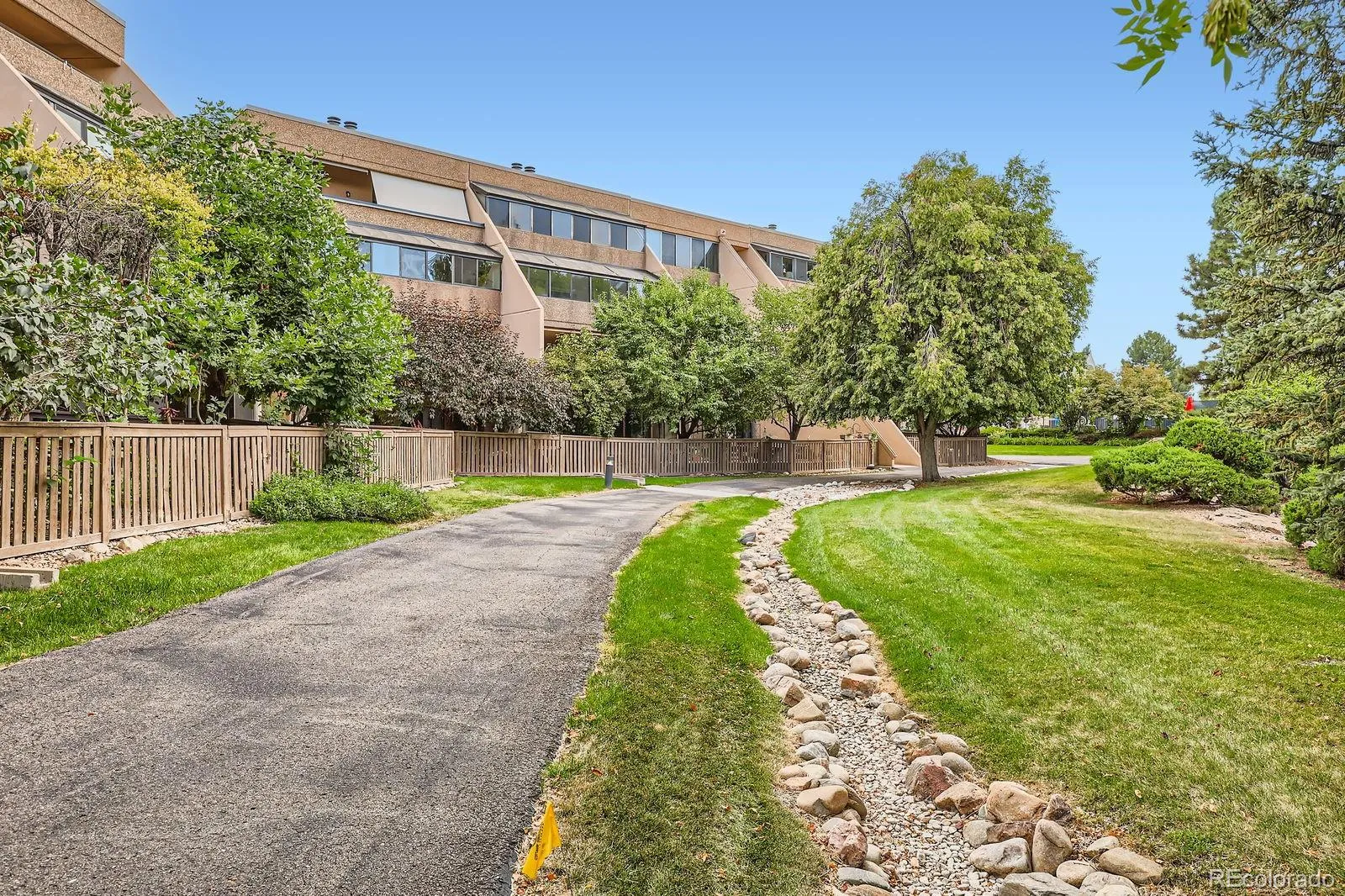 7000 E Quincy Avenue #317 #F Denver CO 80237 MLS #REC8760783 05062026194010 1600 29