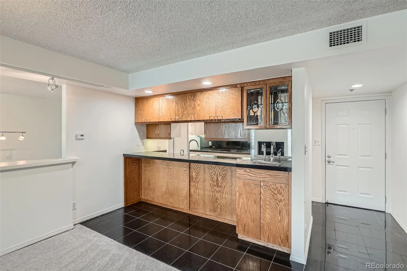 7000 E Quincy Avenue #317 #F Denver CO 80237 MLS #REC8760783 05062026194010 1600 9