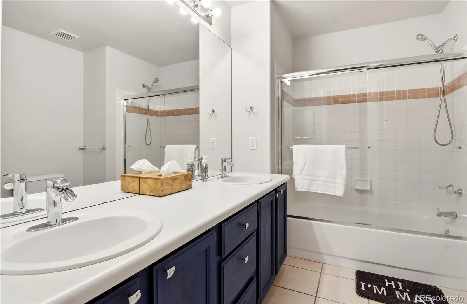 2269 S Ellis Court Lakewood CO 80228 | MLS #REC8761557 08152026002716 1600 17