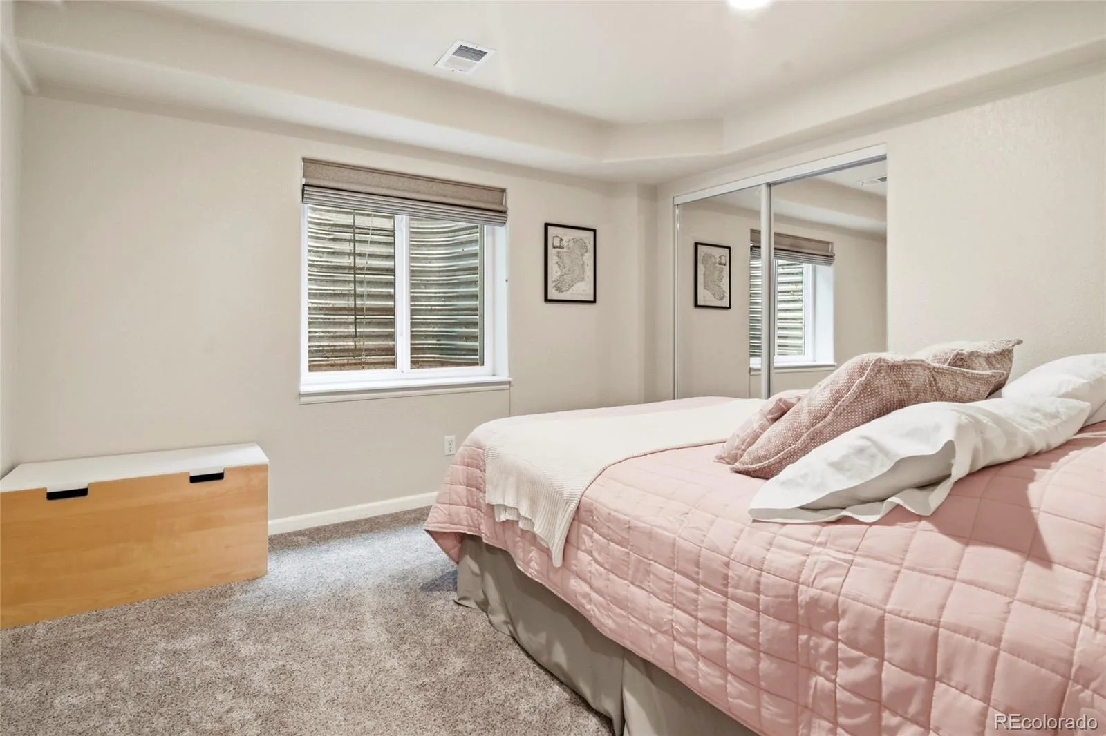 2269 S Ellis Court Lakewood CO 80228 | MLS #REC8761557 08152026002716 1600 26