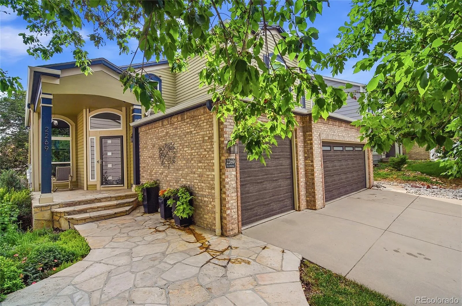 2269 S Ellis Court Lakewood CO 80228 | MLS #REC8761557 08152026002716 1600 30