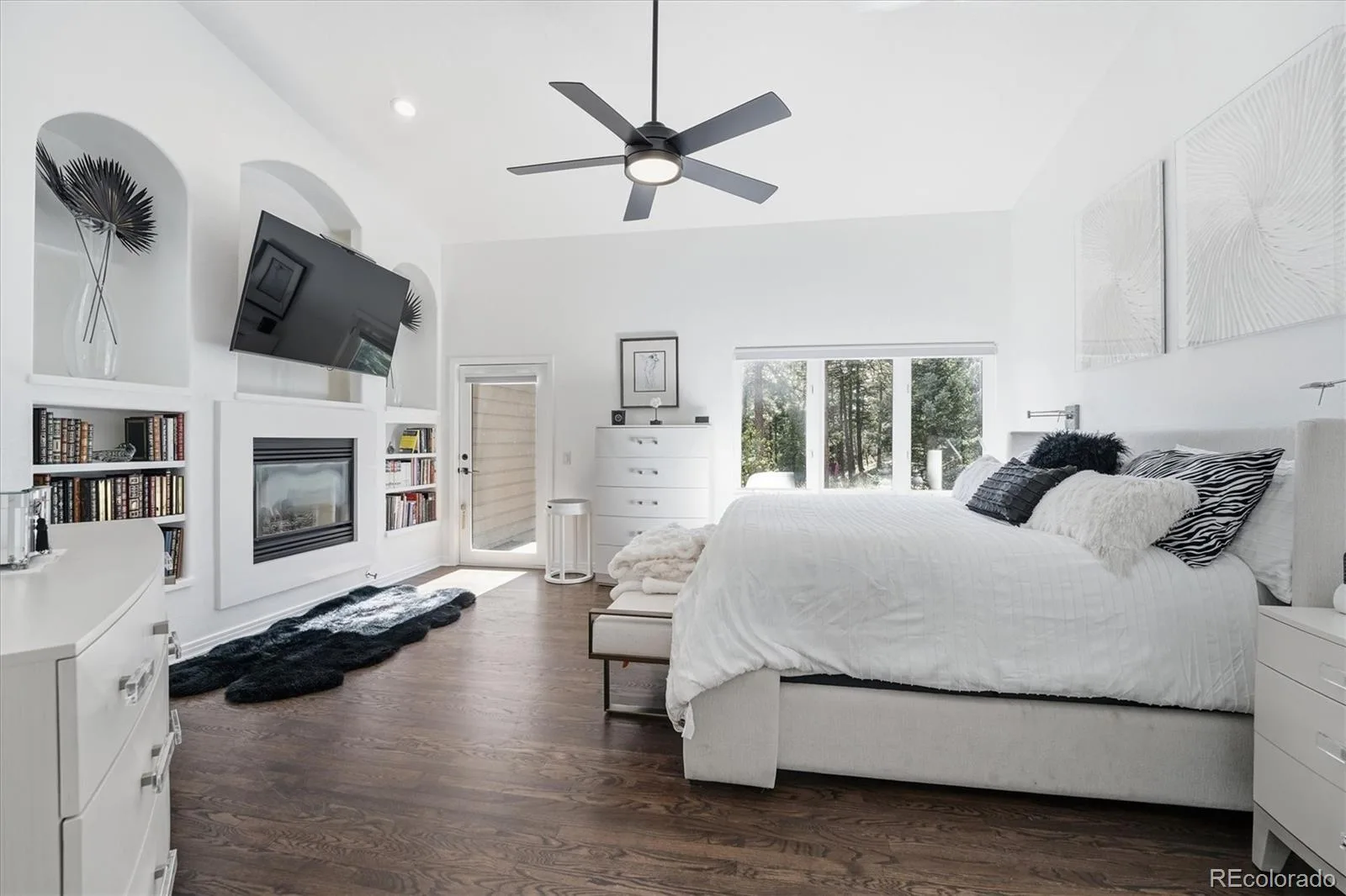 23331 Morning Rose Drive Golden CO 80401 | MLS #REC8762777 08232026035048 1600 17