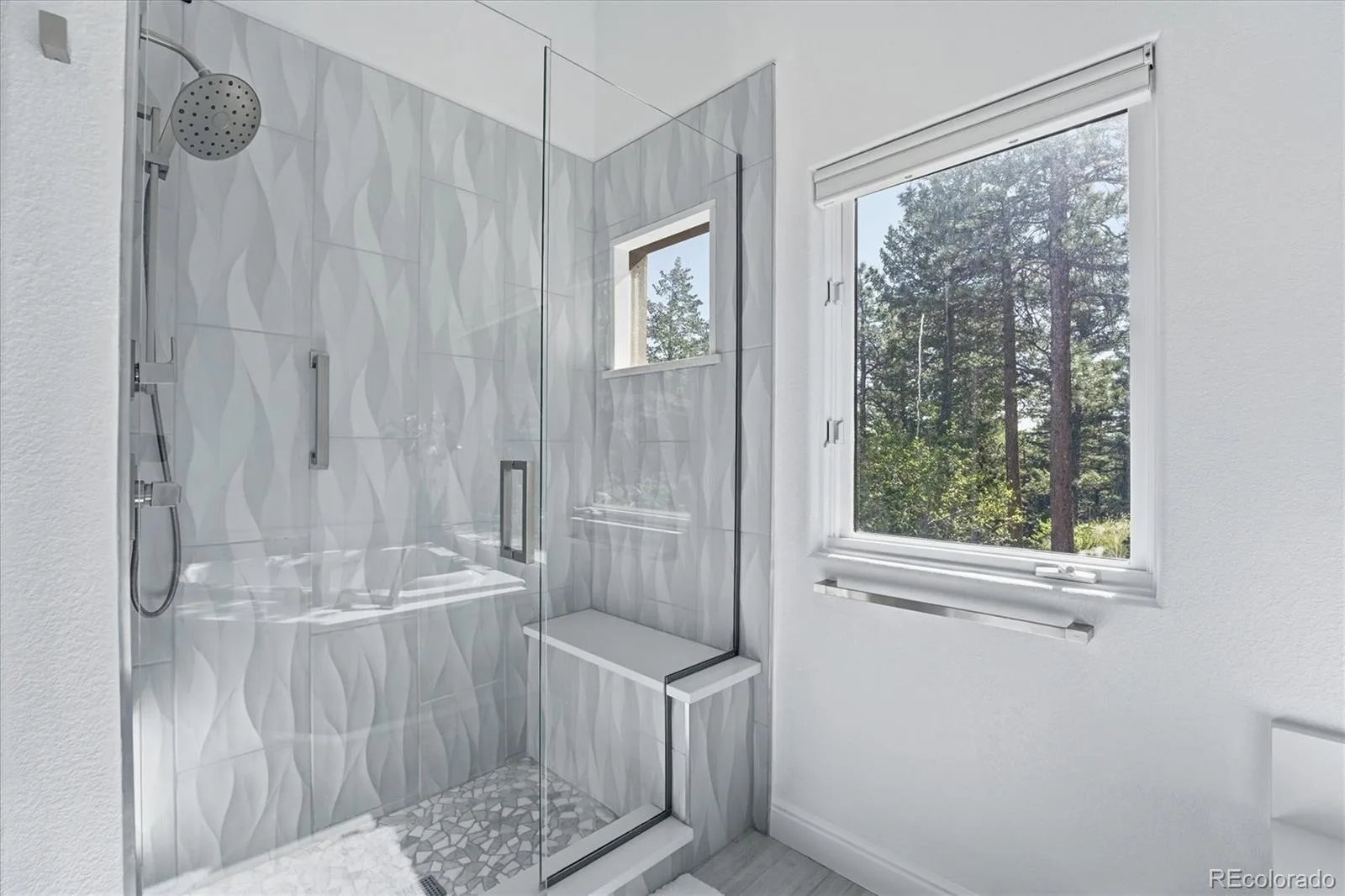 23331 Morning Rose Drive Golden CO 80401 | MLS #REC8762777 08232026035048 1600 29