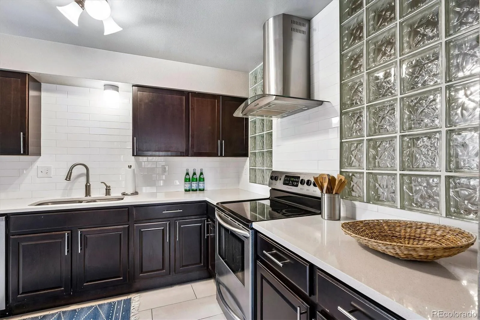 6305 W 6th Avenue #D10 Lakewood CO 80214 MLS #REC8763430 04152026023436 1600 5