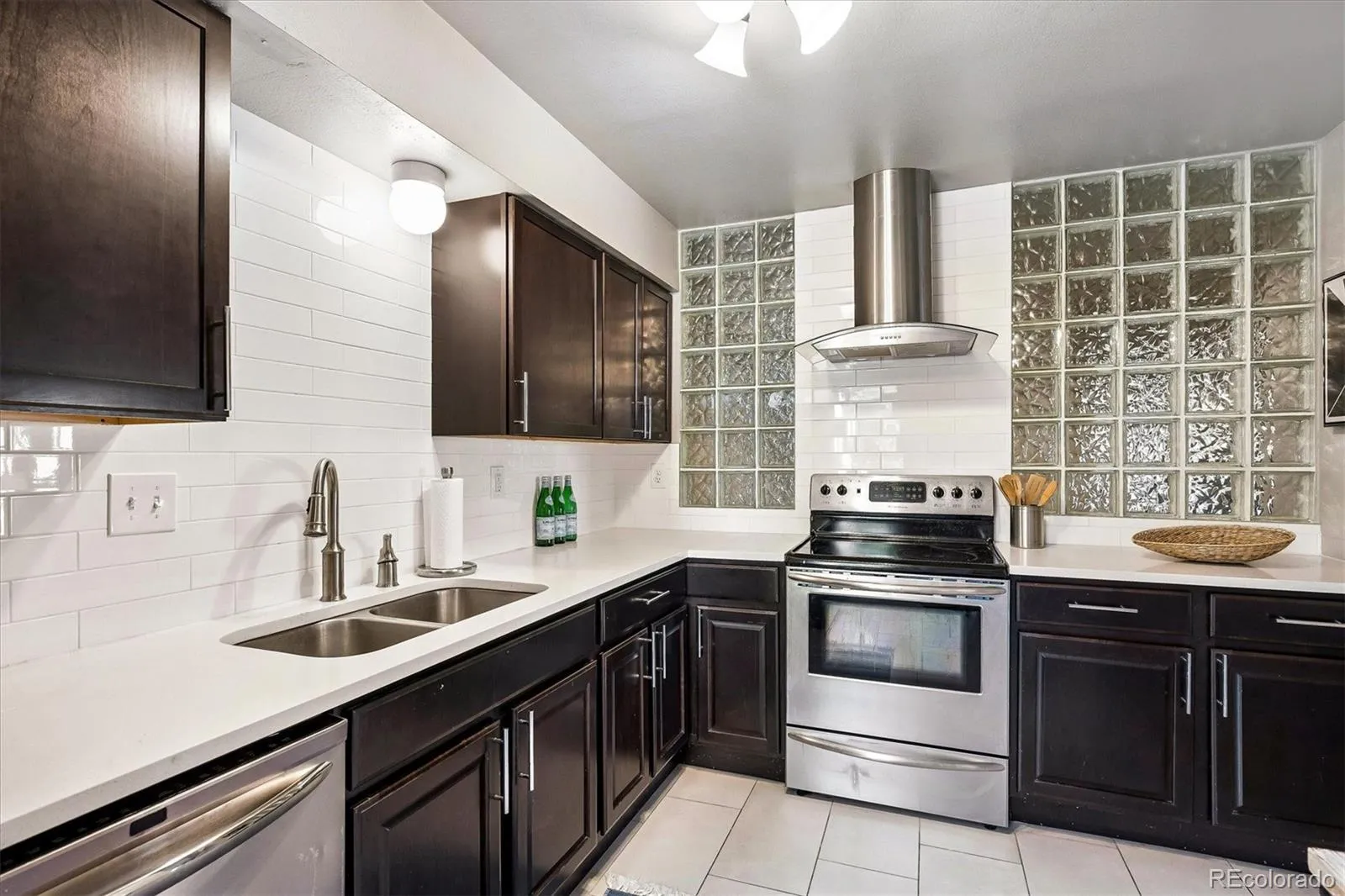 6305 W 6th Avenue #D10 Lakewood CO 80214 MLS #REC8763430 04152026023436 1600 7
