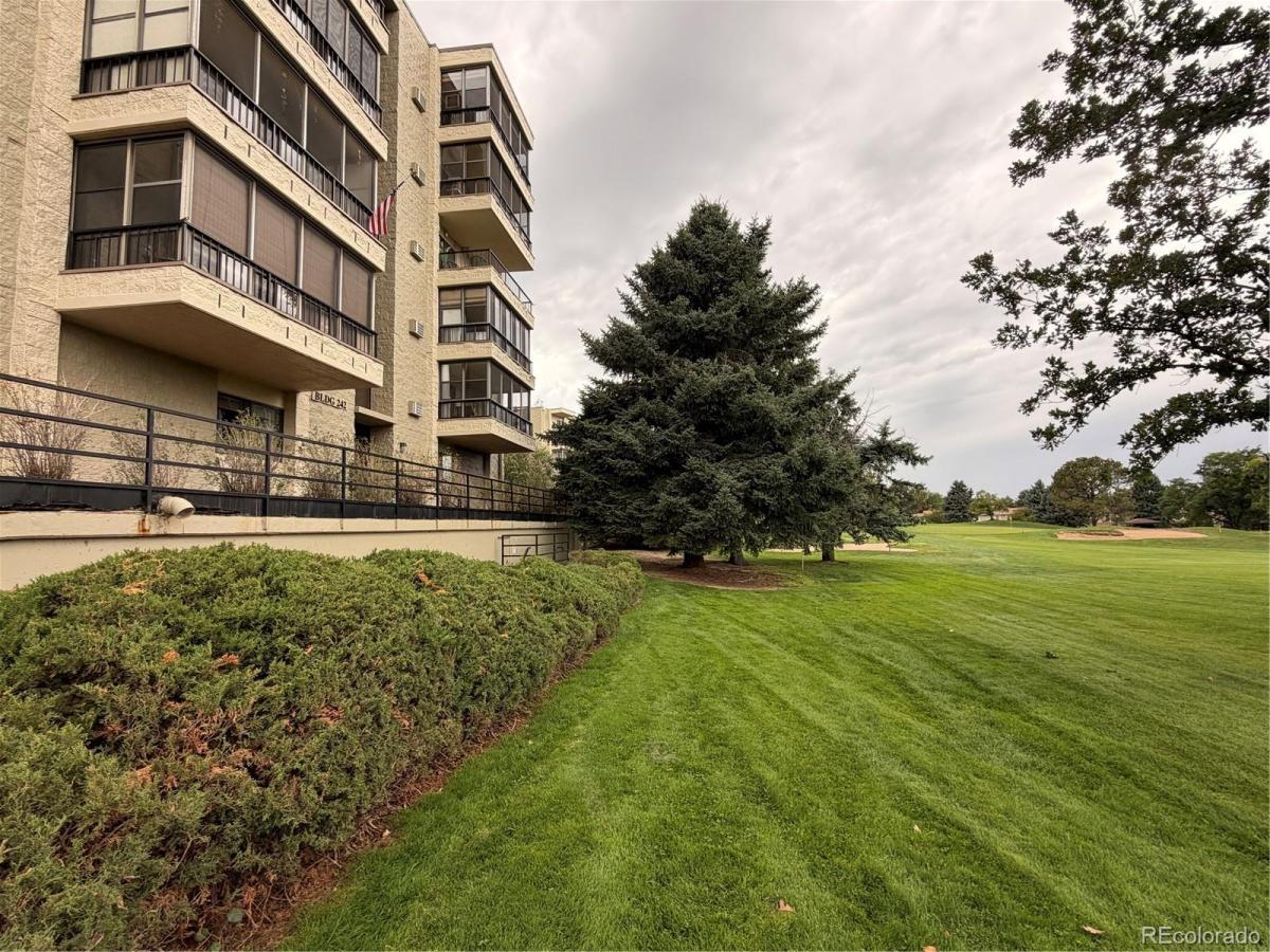 13961 E Marina E Drive #601 #242 Aurora CO 80014 | MLS #REC8763677 MLS #REC8763677 image #0