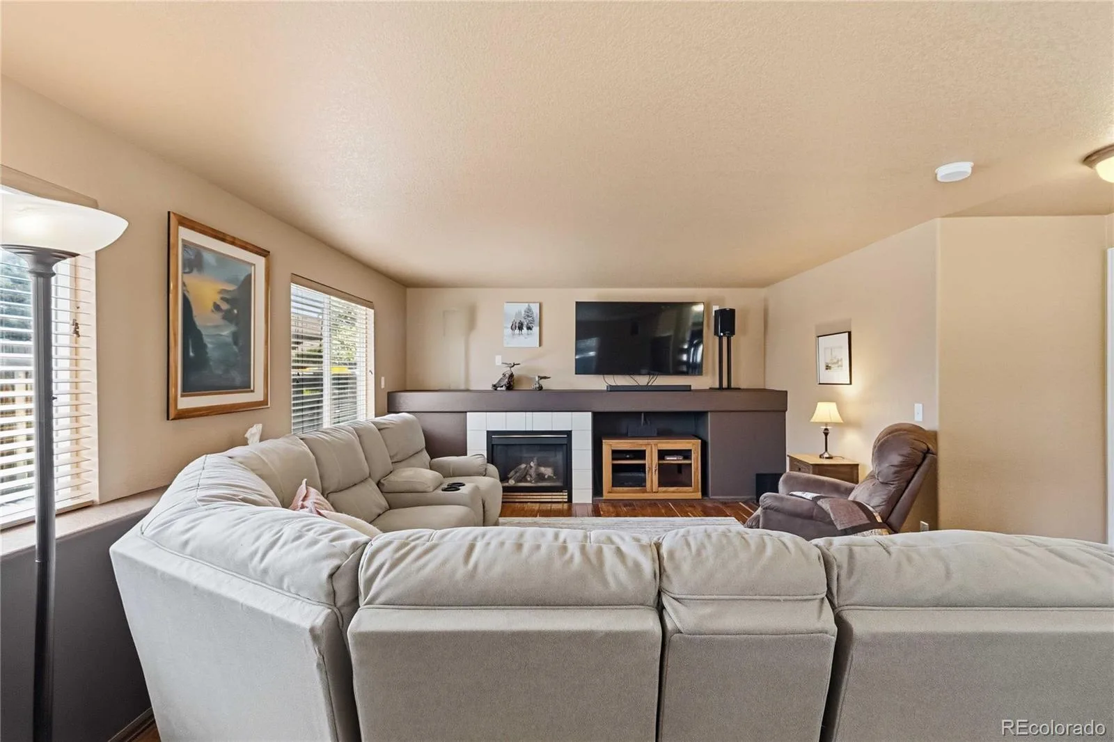 23981 Glenmoor Drive Parker CO 80138 | MLS #REC8763934 07292026142523 1600 21