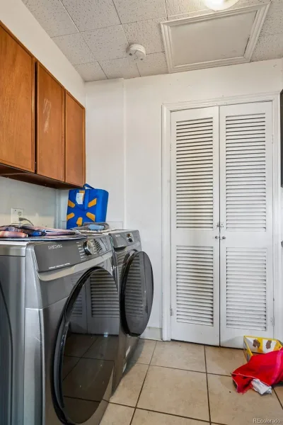 3831 S Knox Court Denver CO 80236 | MLS #REC8764415 07232026214059 800 8