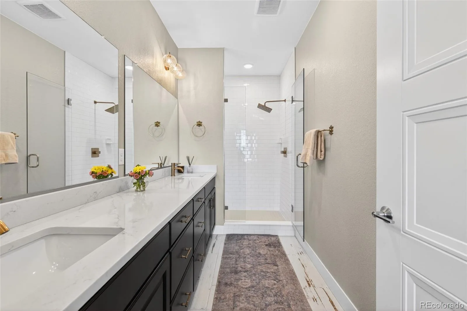 2250 S Mcintyre Street Lakewood CO 80228 | MLS #REC8769873 06262026170050 1600 25