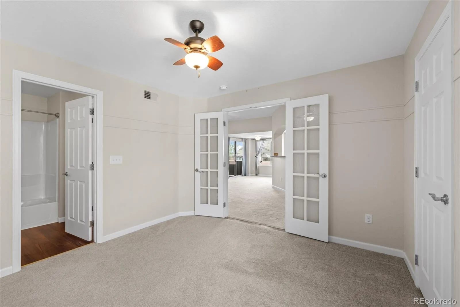 4572 Copeland Loop #201 Littleton CO 80126 | MLS #REC8771333 06132026051955 1600 16