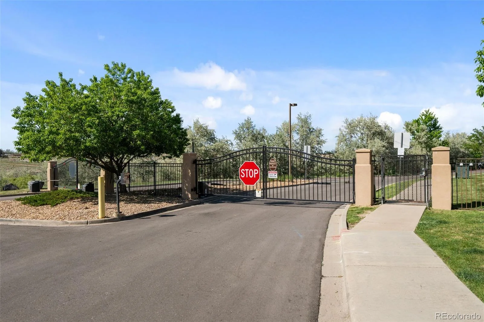 4572 Copeland Loop #201 Littleton CO 80126 | MLS #REC8771333 06132026051955 1600 26