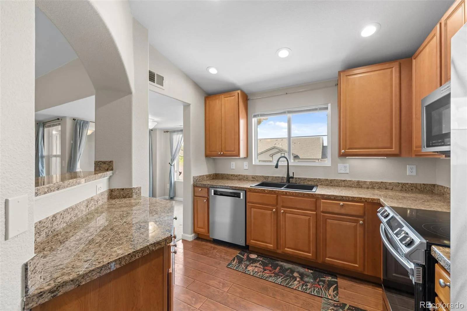 4572 Copeland Loop #201 Littleton CO 80126 | MLS #REC8771333 06132026051955 1600 31