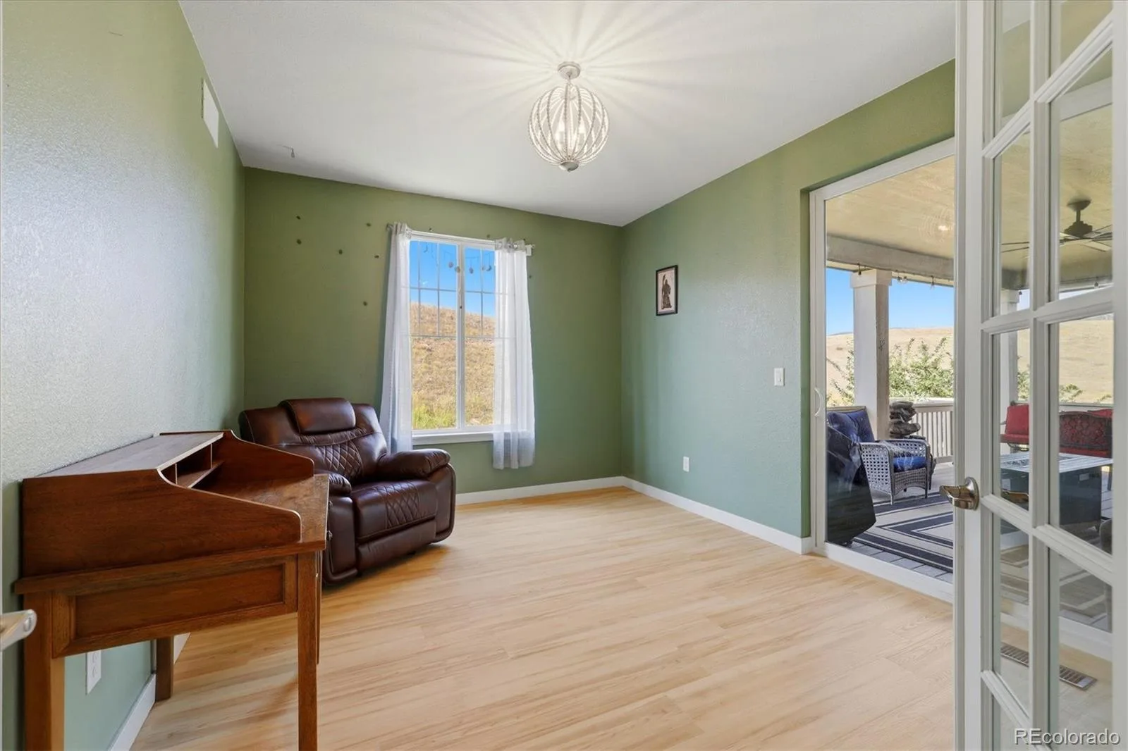 18812 W 84th Avenue Arvada CO 80007 | MLS #REC8772836 08182026133849 1600 47