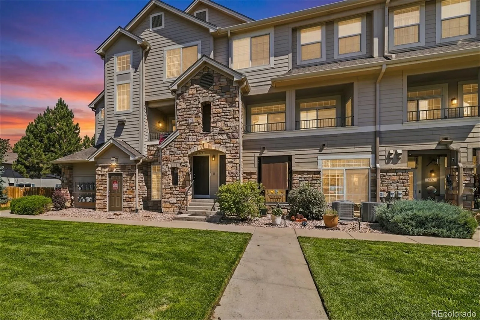 1509 S Florence Court #215 Aurora CO 80247 MLS #REC8773448 07202026170404 1600 2