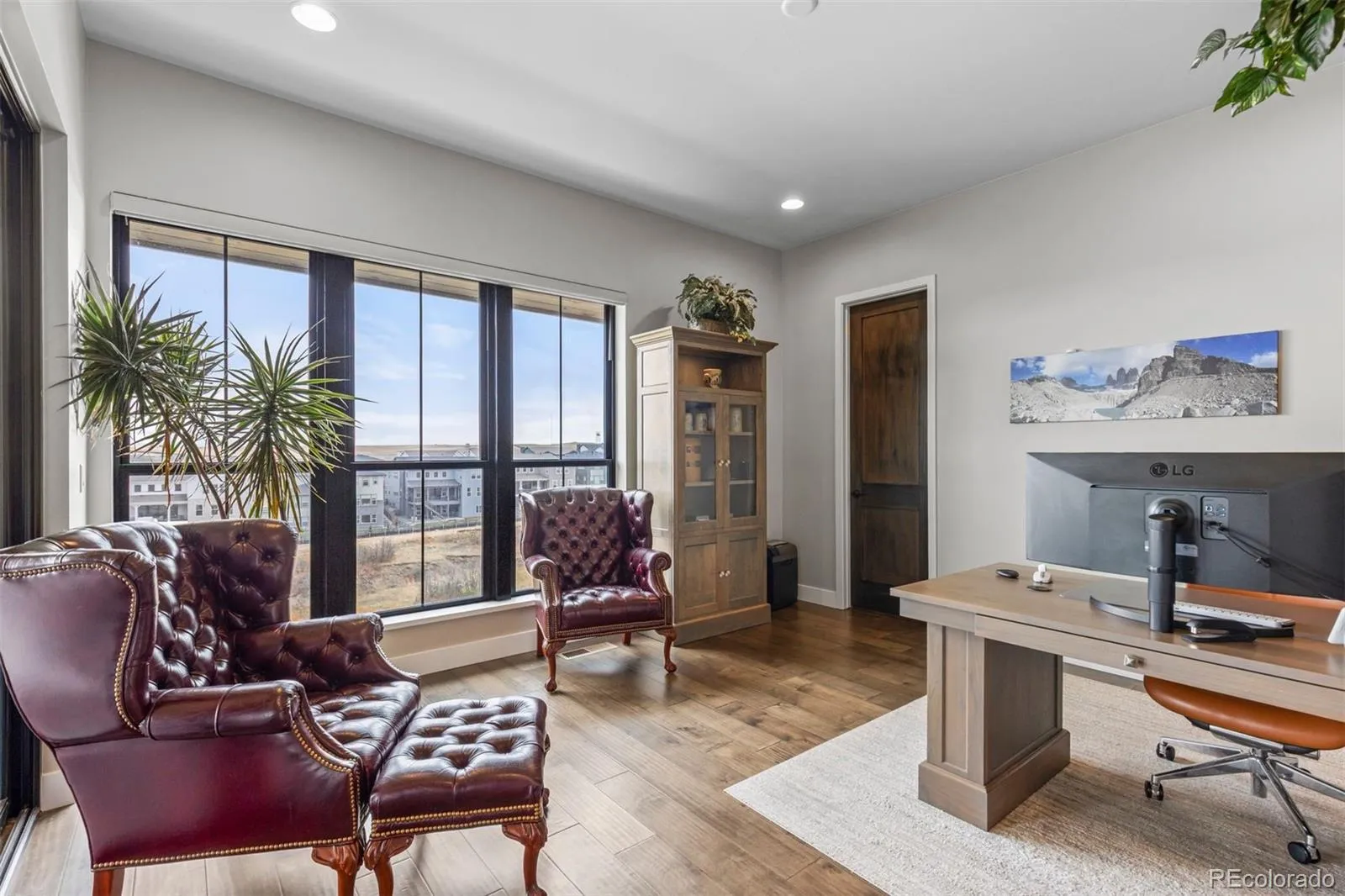6510 Canyonpoint Road Castle Pines CO 80108 | MLS #REC8774800 04252026200521 1600 24