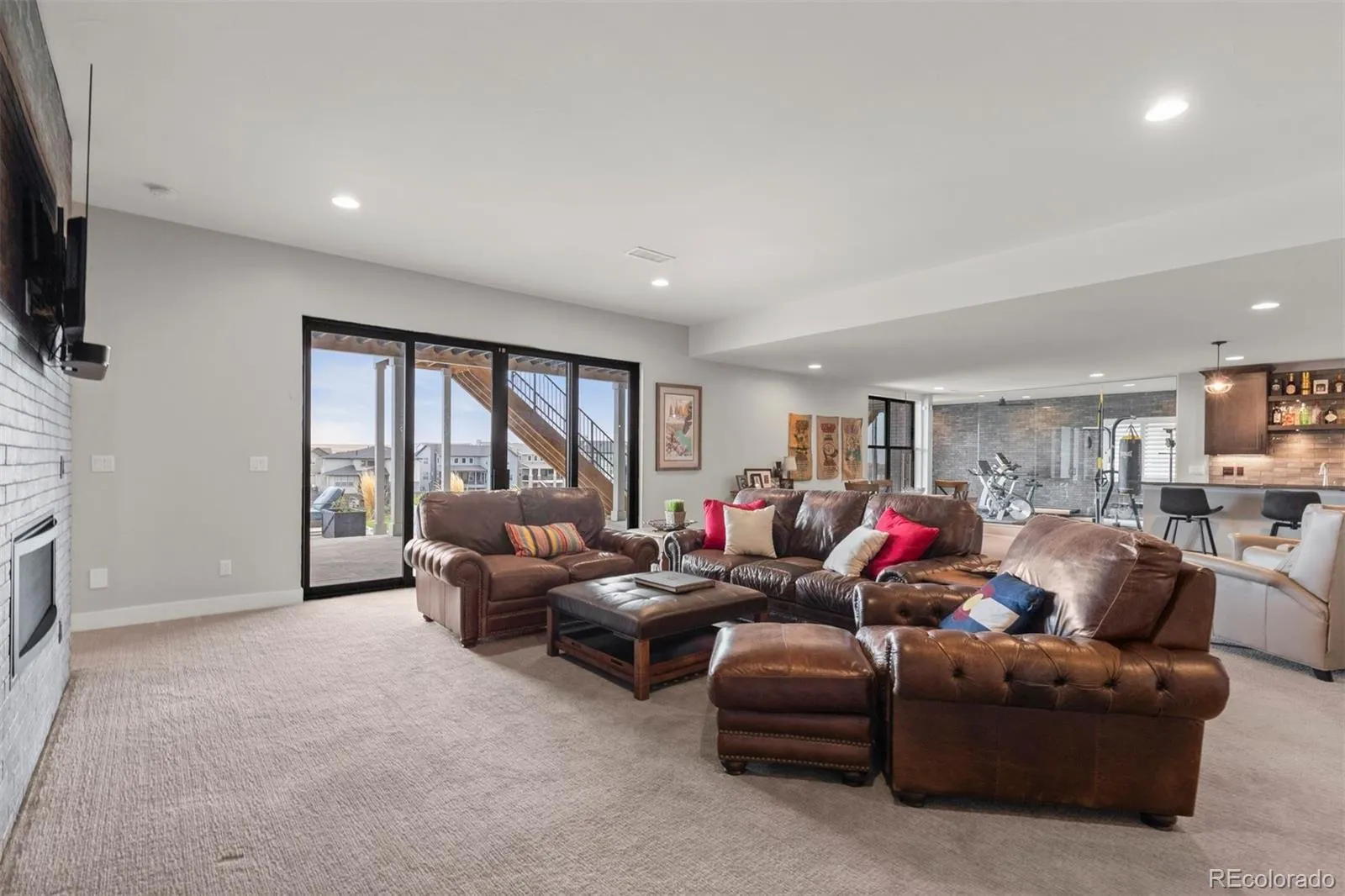 6510 Canyonpoint Road Castle Pines CO 80108 | MLS #REC8774800 04252026200521 1600 30