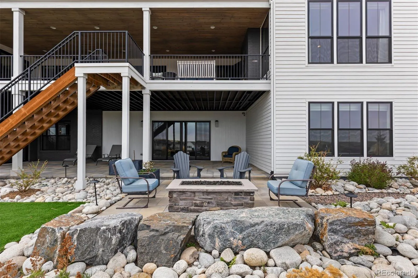 6510 Canyonpoint Road Castle Pines CO 80108 | MLS #REC8774800 04252026200521 1600 39
