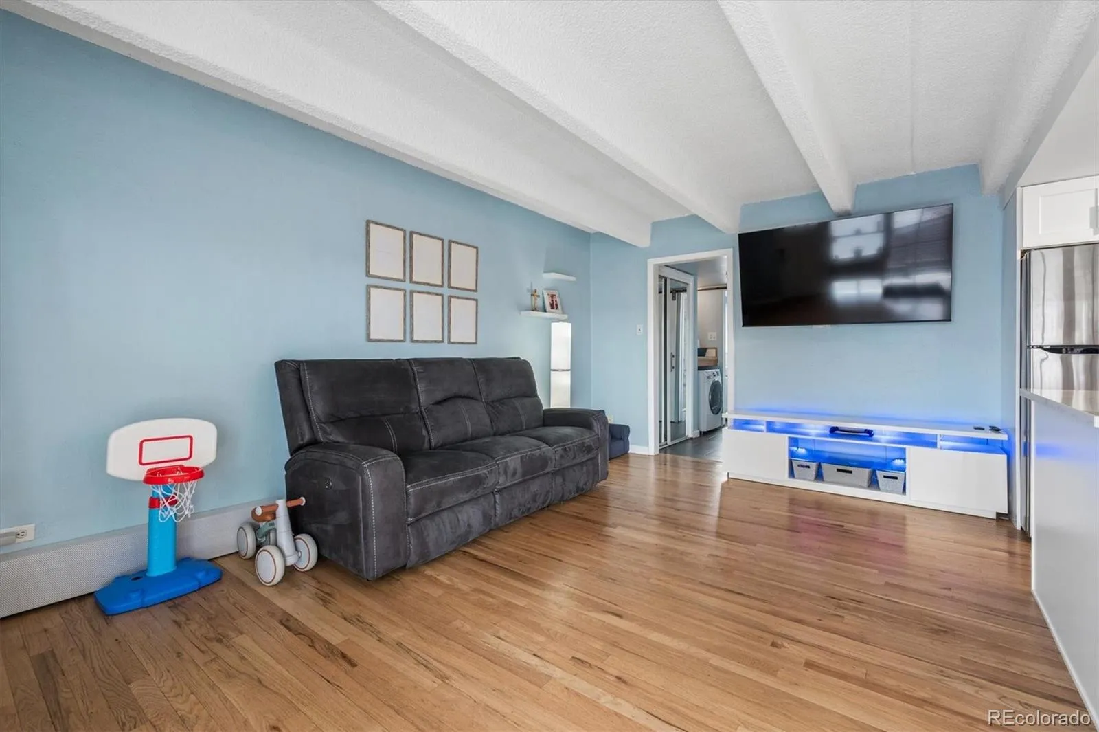 33 N Corona Street #406 Denver CO 80218 MLS #REC8775299 04302026152110 1600 13