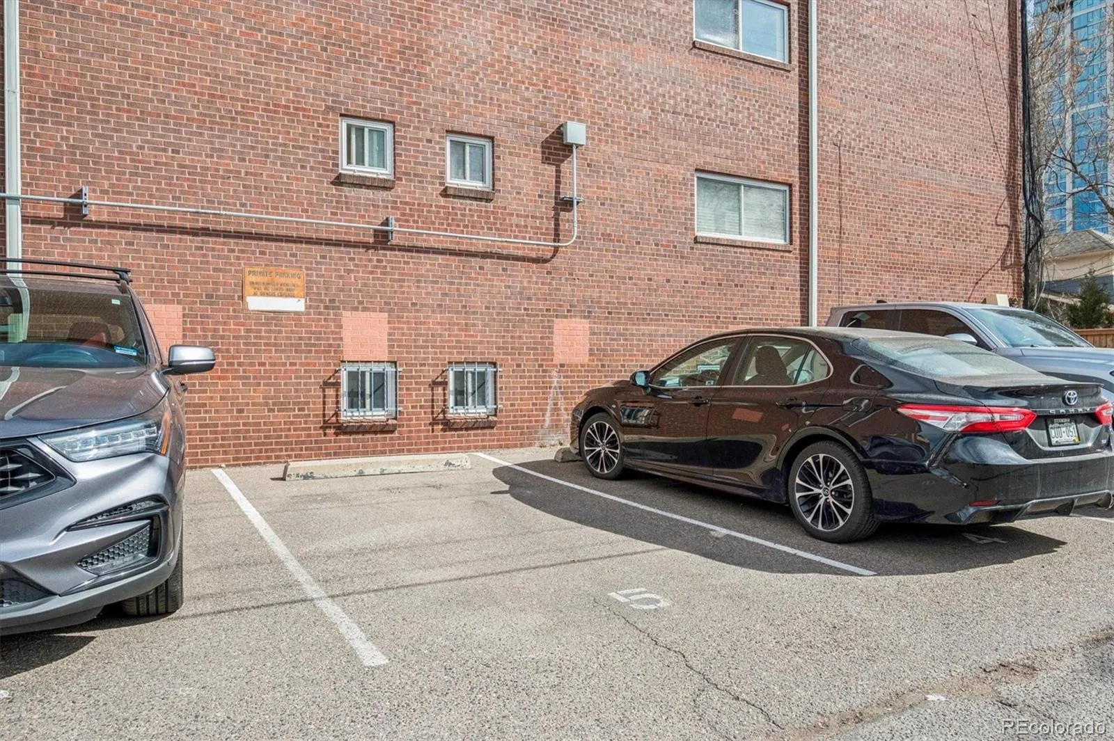 33 N Corona Street #406 Denver CO 80218 MLS #REC8775299 04302026152110 1600 17