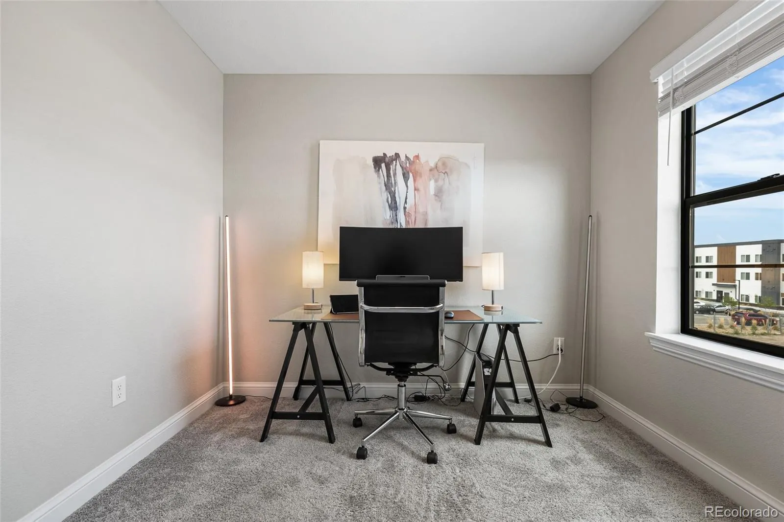 04152026003617 1600 30