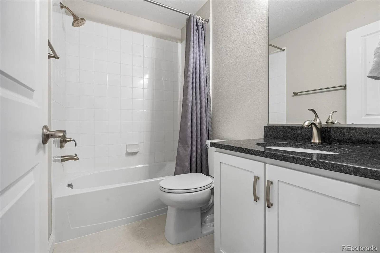 04152026003617 1600 33