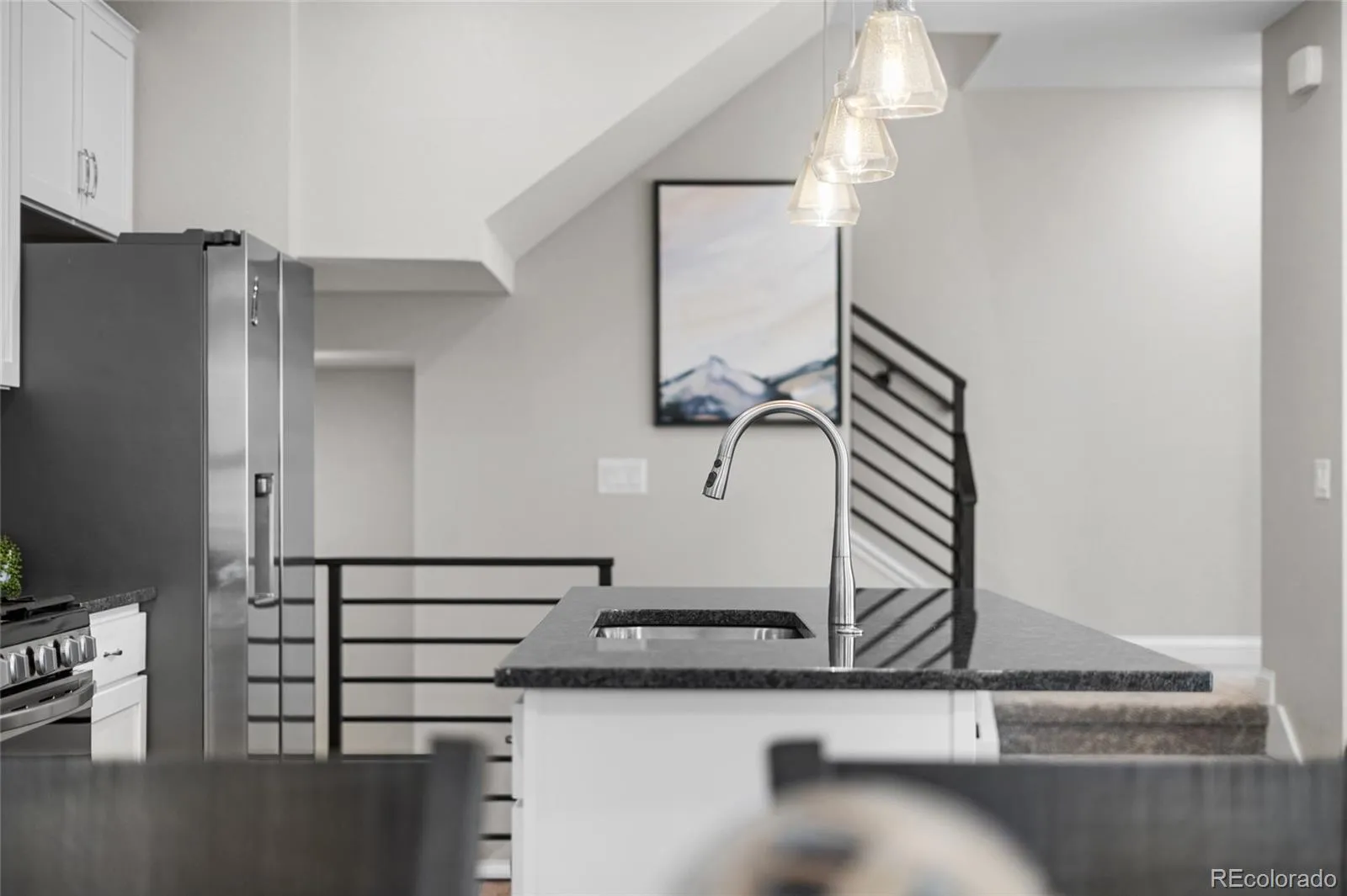 04152026003617 1600 6