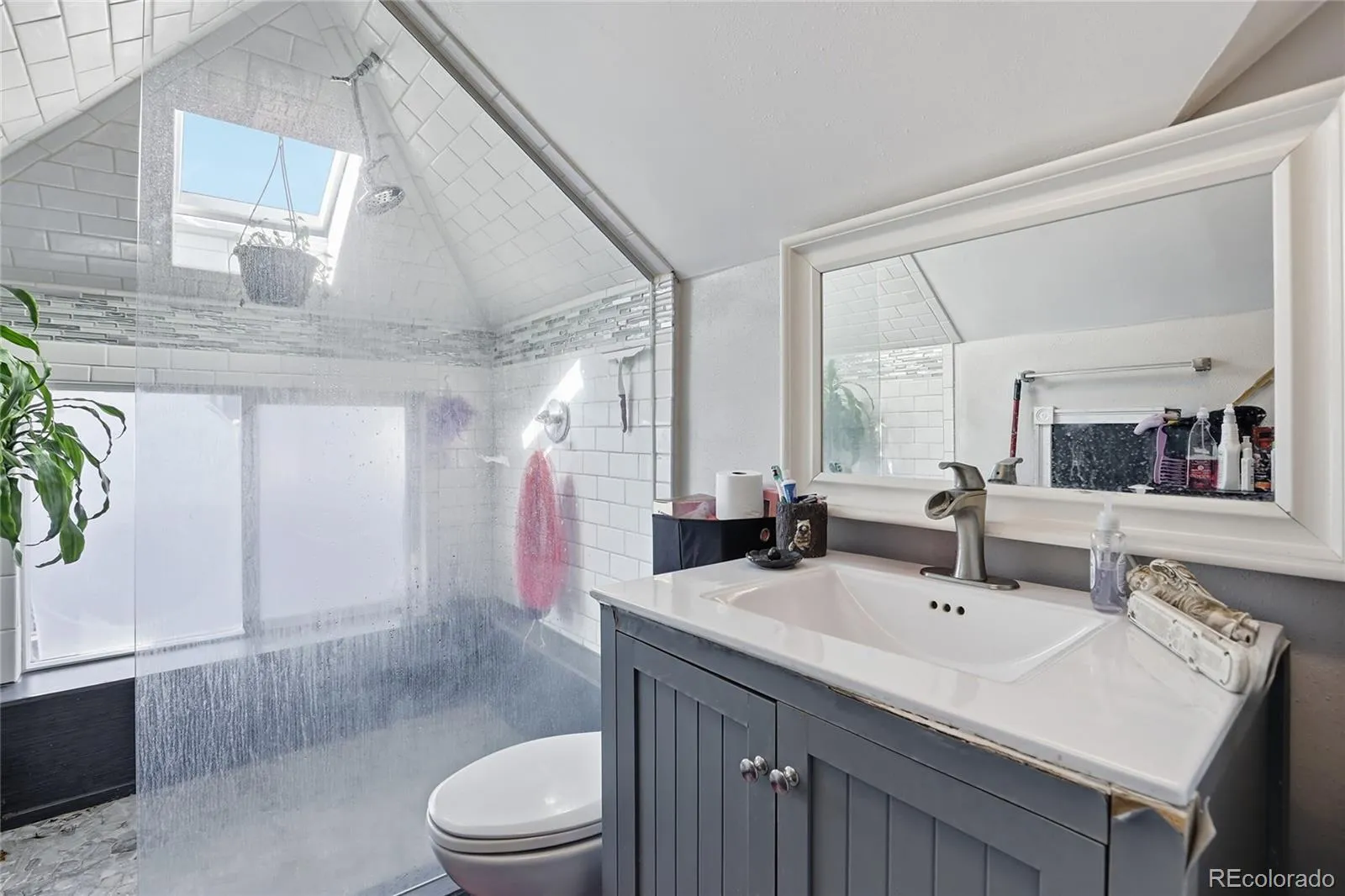 1225 N Clarkson Street Denver CO 80218 MLS #REC8776694 05142026212812 1600 15