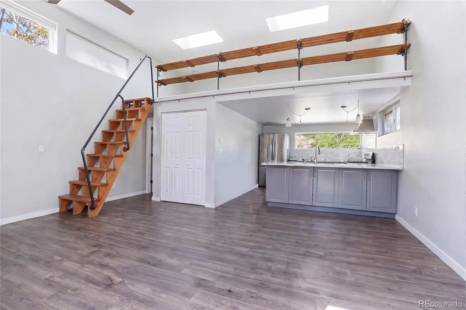 1225 N Clarkson Street Denver CO 80218 MLS #REC8776694 05142026212812 1600 18