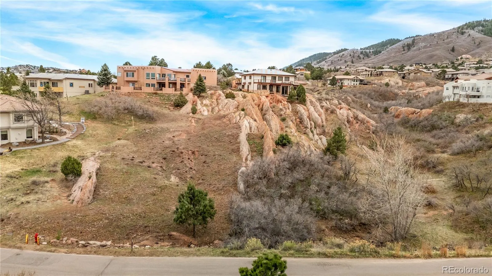 7708 Hawks Nest Trail Littleton CO 80125 MLS #REC8776865 05162026160453 1600 17