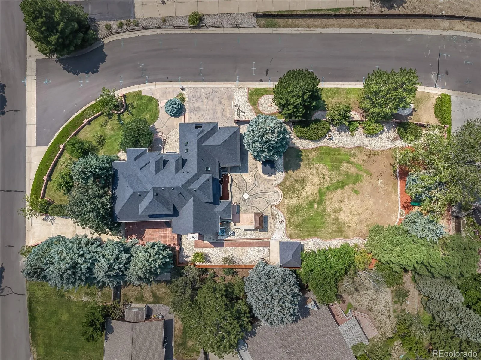 5866 W Flora Way Arvada CO 80004 | MLS #REC8777468 08112026021233 1600 49
