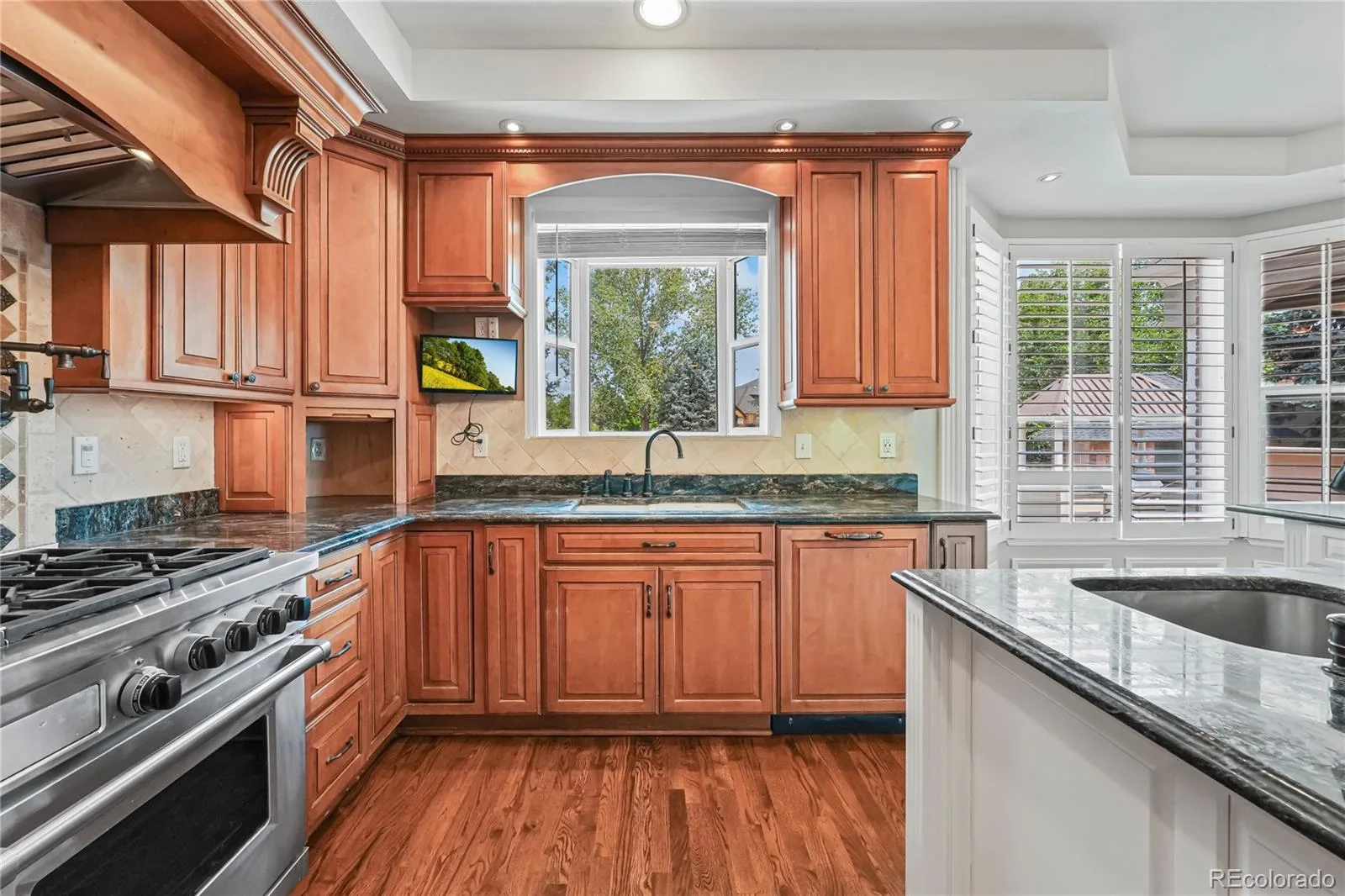 5866 W Flora Way Arvada CO 80004 | MLS #REC8777468 08112026021233 1600 7
