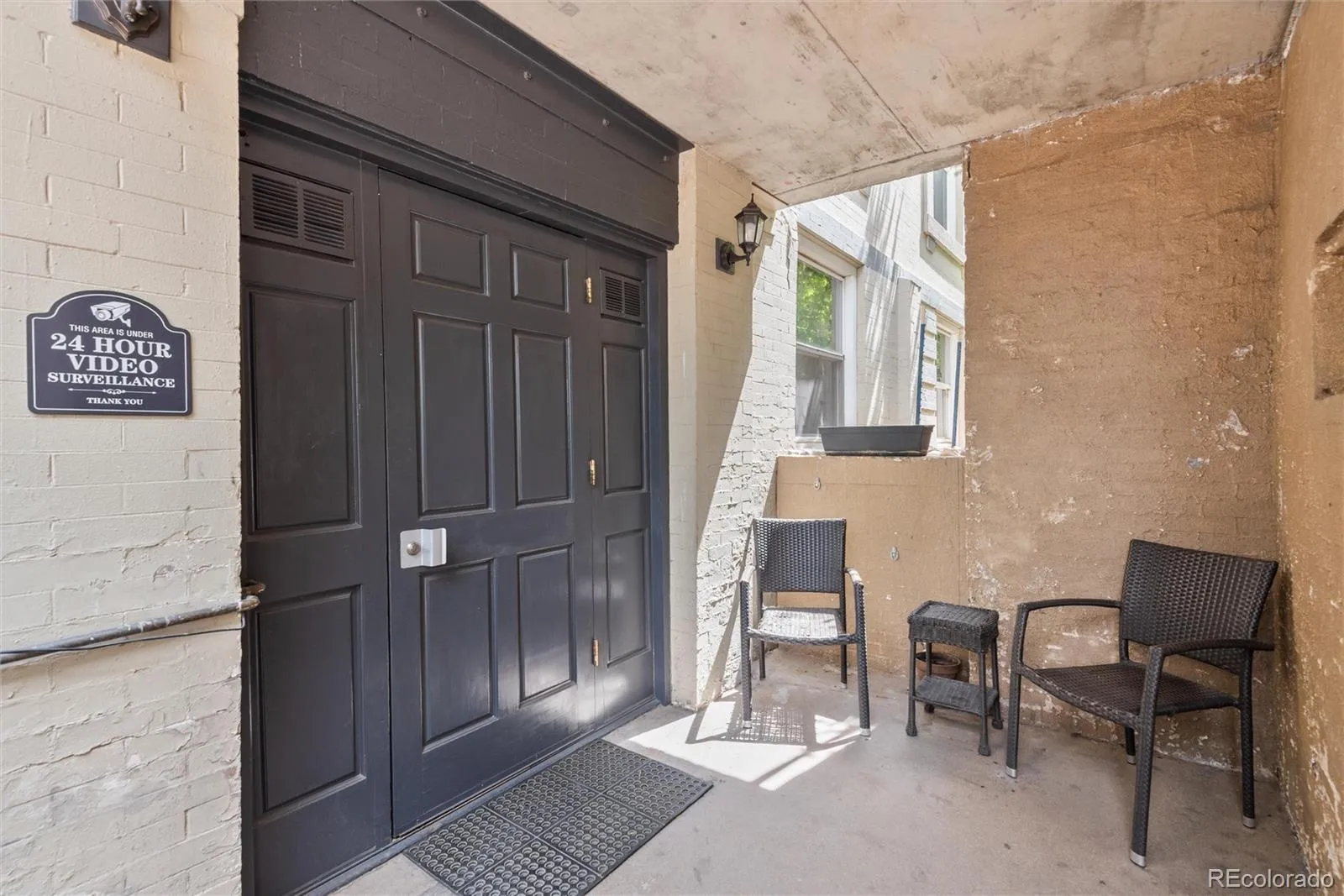 1650 N Pearl Street #1 Denver CO 80203 MLS #REC8778043 04272026203840 1600 1