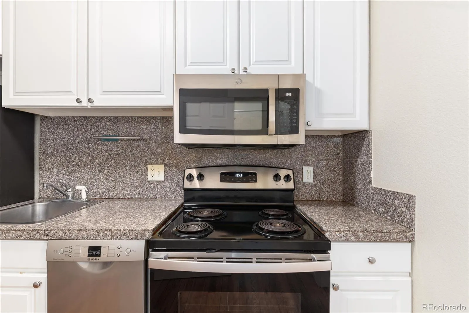 1650 N Pearl Street #1 Denver CO 80203 MLS #REC8778043 04272026203840 1600 10