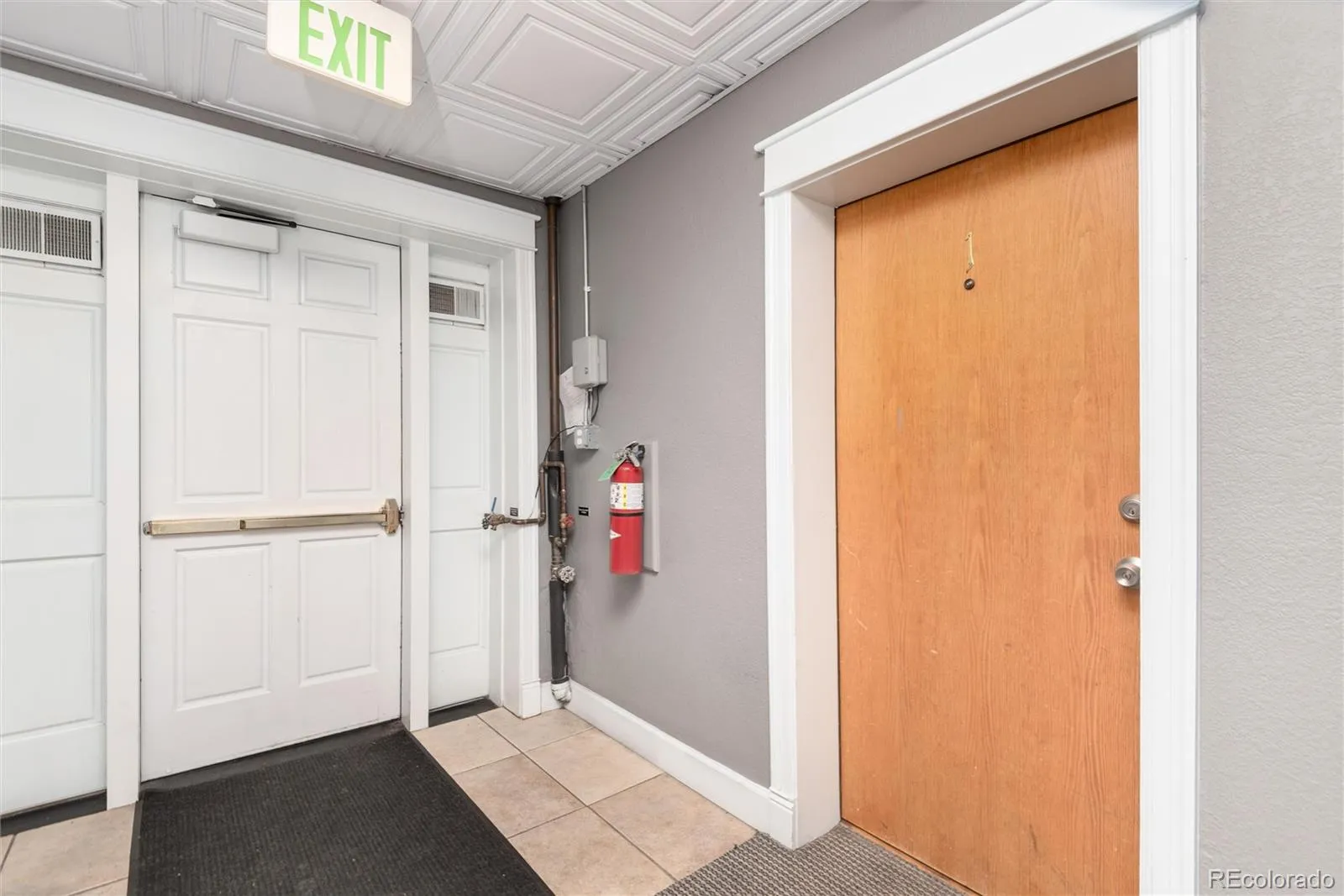 1650 N Pearl Street #1 Denver CO 80203 MLS #REC8778043 04272026203840 1600 2