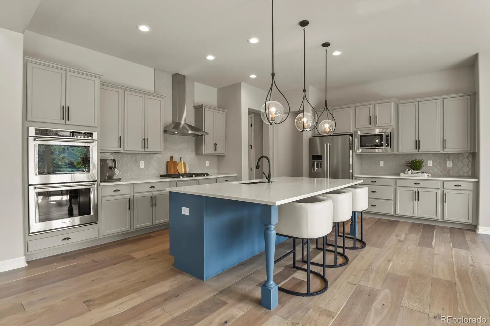 27500 E Lakeview Drive Aurora CO 80016 MLS #REC8778862 05132026210951 1600 13