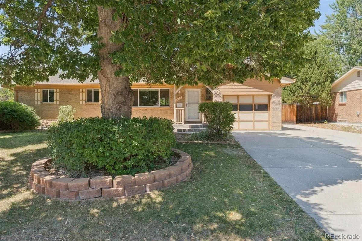 1477 S Brentwood Street Lakewood CO 80232 | MLS #REC8784669 08222026165715 1200 1