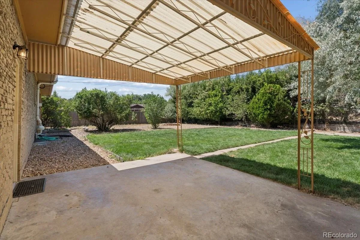 1477 S Brentwood Street Lakewood CO 80232 | MLS #REC8784669 08222026165715 1200 24