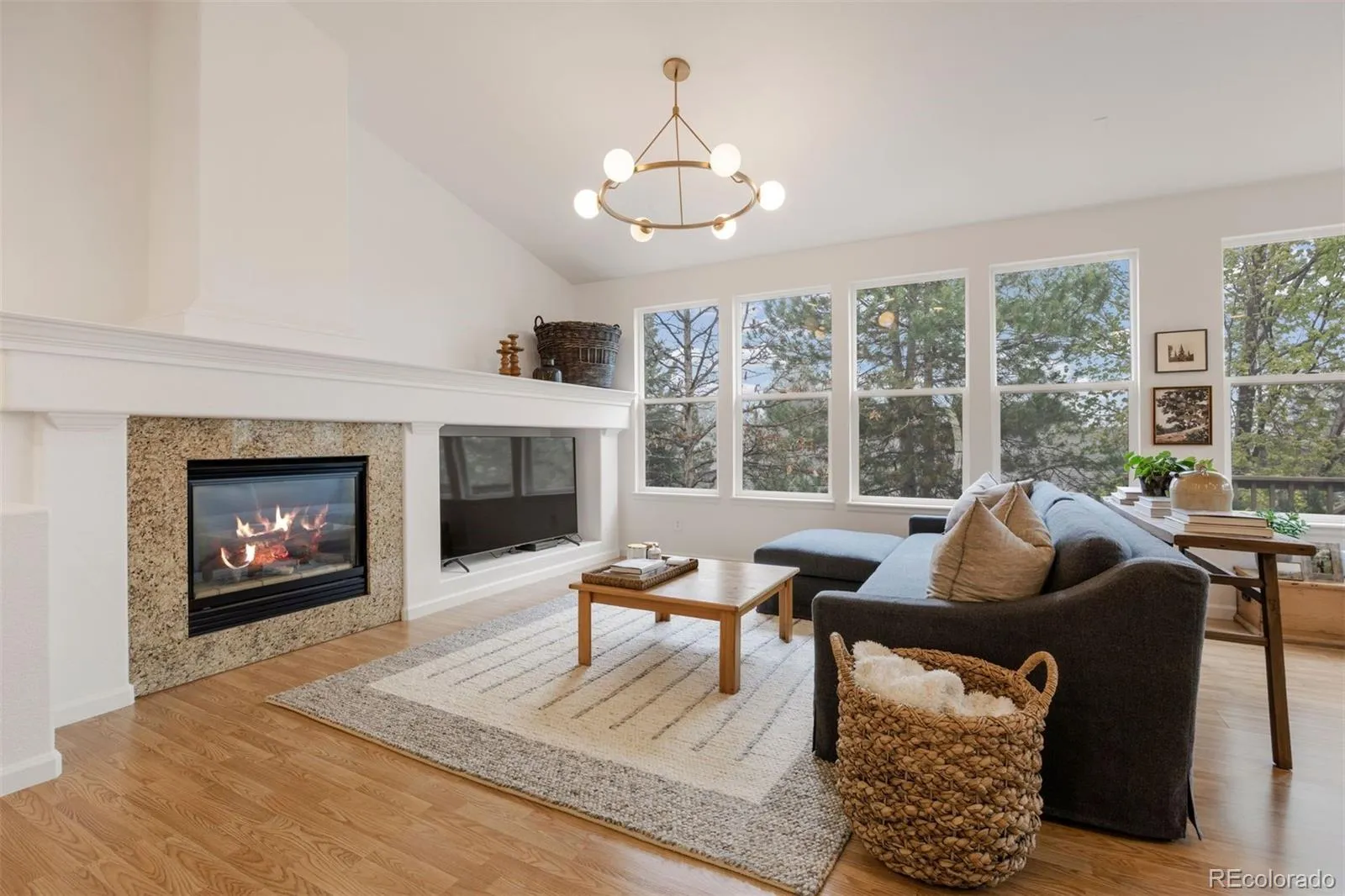 1037 Snow Lily Court Castle Pines CO 80108 MLS #REC8790389 05012026143629 1600 2