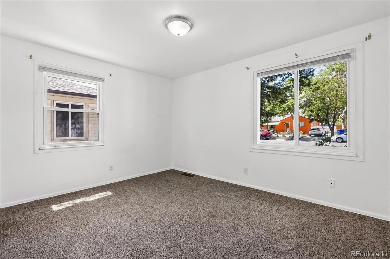 1064 Galena Street Aurora CO 80010 | MLS #REC8790915 08252026192736 1600 8