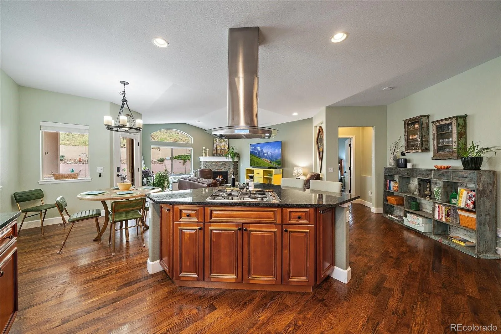 6941 Fargo Littleton CO 80125 | MLS #REC8792803 07082026171338 1600 11