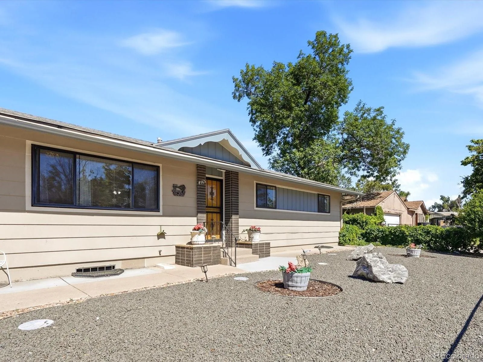 4965 Milwaukee Street Denver CO 80216 MLS #REC8793508 07012026145818 1600 32