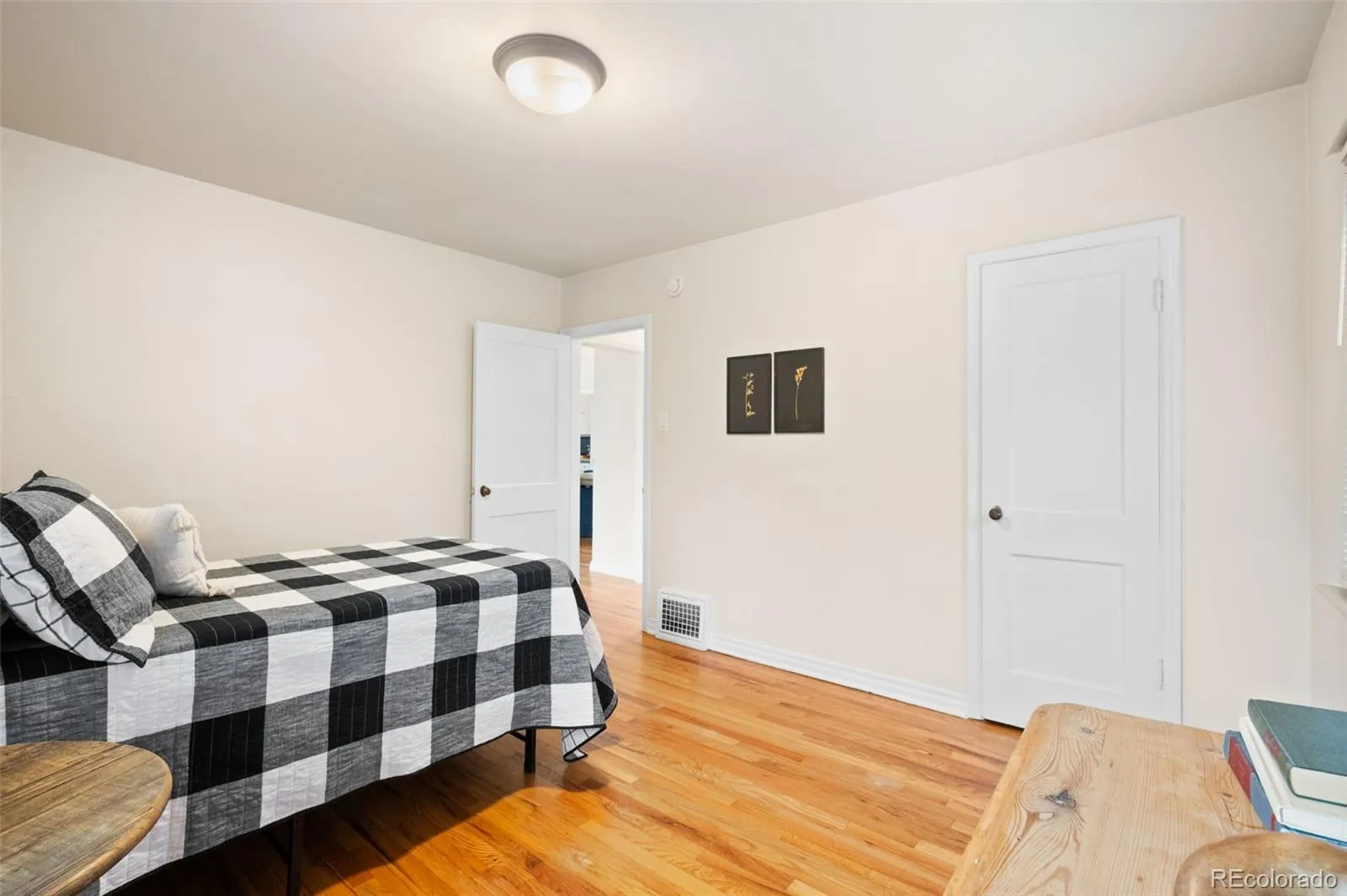 1960 S Clayton Street Denver CO 80210 MLS #REC8793736 05202026195550 1600 19