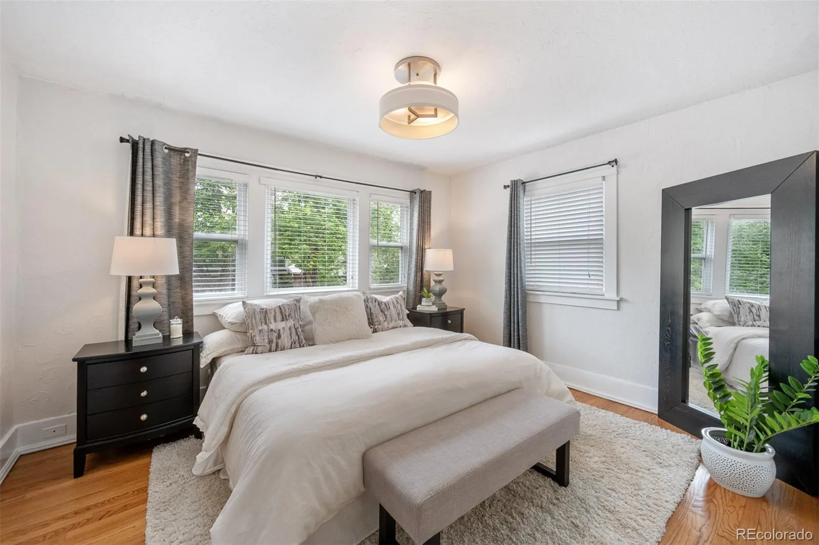 764 S Ogden Street Denver CO 80209 MLS #REC8794161 05222026020437 1600 21