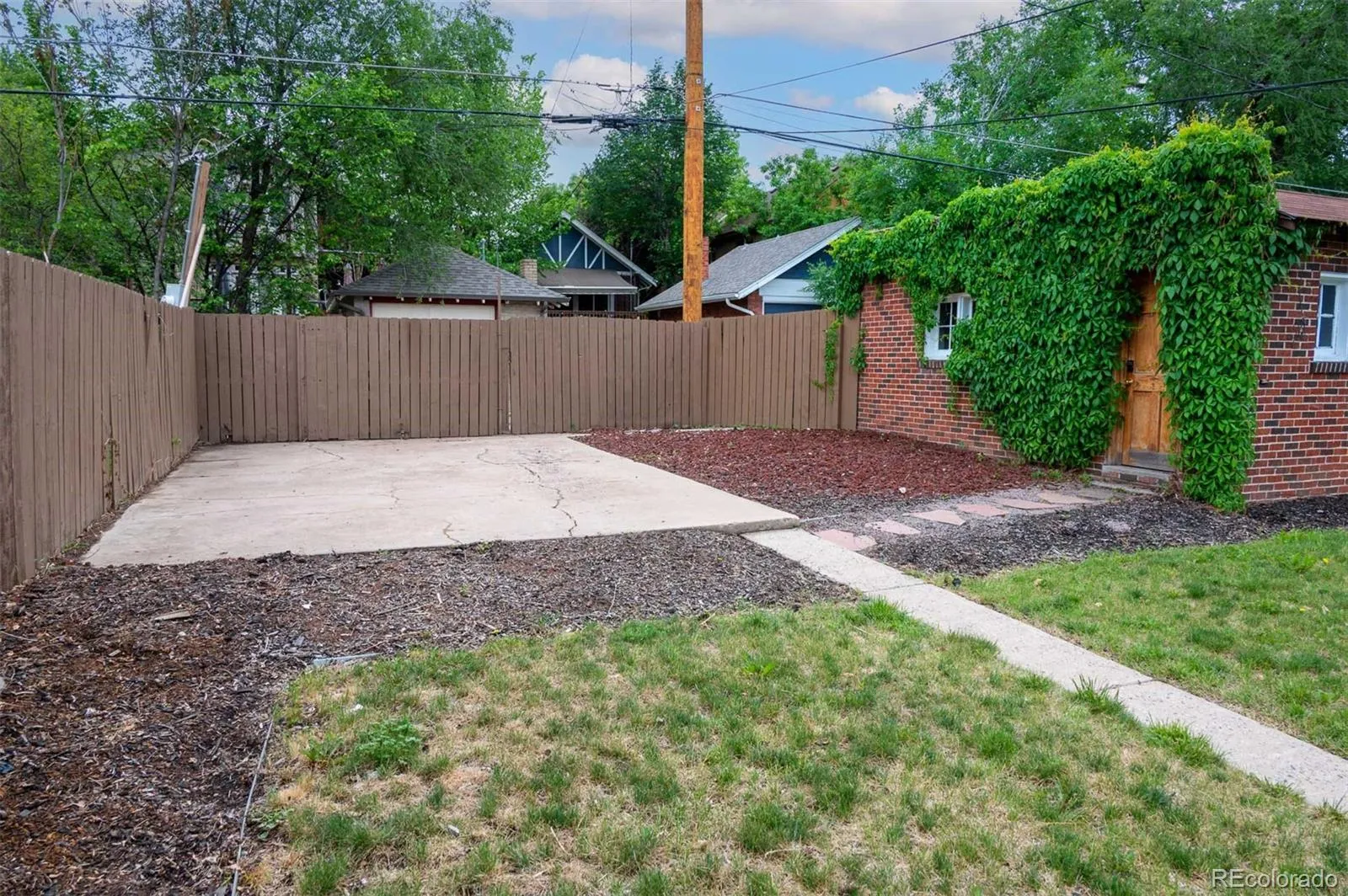 764 S Ogden Street Denver CO 80209 MLS #REC8794161 05222026020437 1600 32