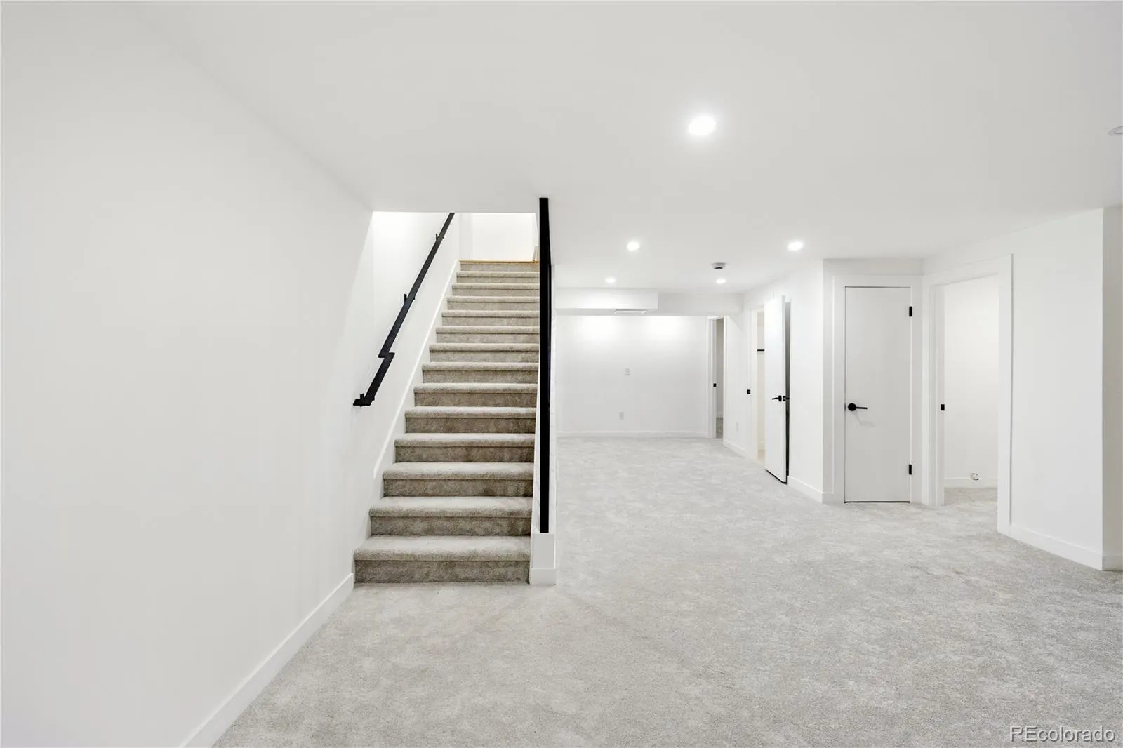 04202026164816 1600 32