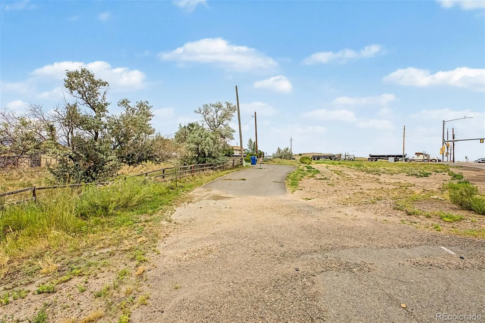 8473 Indiana Street Arvada CO 80007 | MLS #REC8797749 08072026125625 1600 7