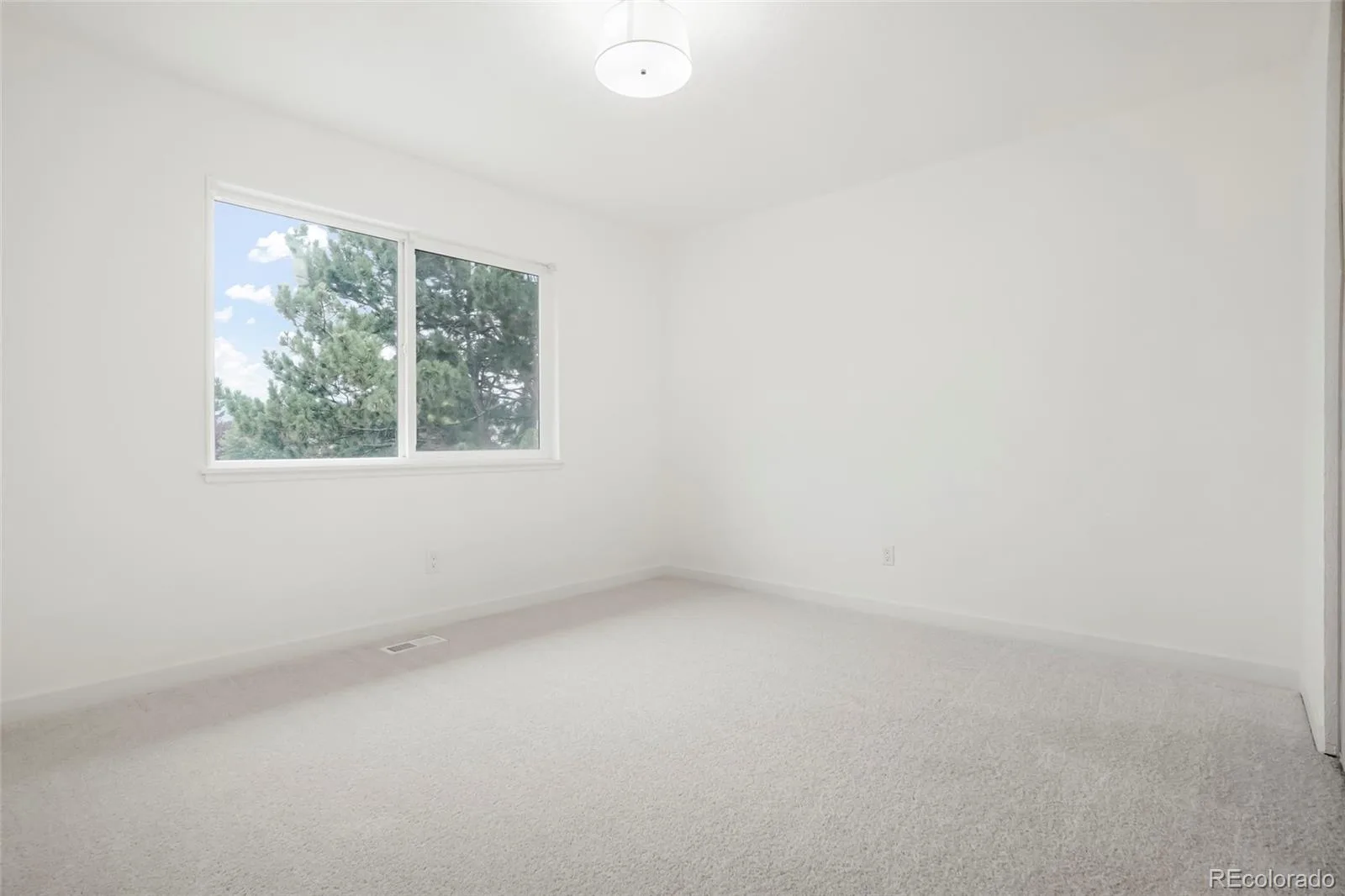 3351 S Field Street #149 Lakewood CO 80227 | MLS #REC8798477 09282026153935 1600 23